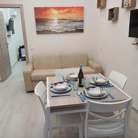 アパート Noemi's Ballaro' パレルモ